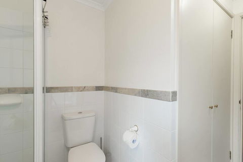 One Bedroom In Adelaideâ€™s East End FREE WIFI*Netflix*Parking - Accommodation Brunswick Heads 14
