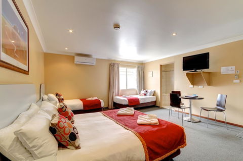 Victoria Hotel Strathalbyn - Accommodation Brunswick Heads 16