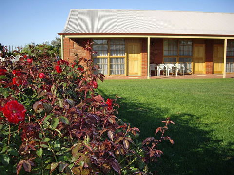 Coonawarra Place Motor Inn - Accommodation Brunswick Heads 5