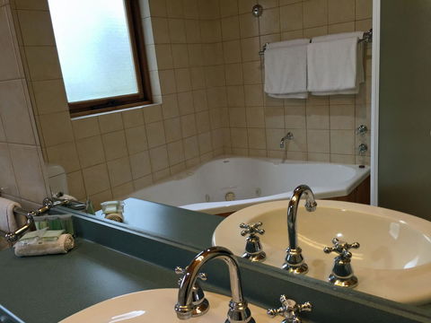 Coonawarra Place Motor Inn - Accommodation Brunswick Heads 40