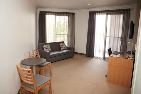 Mawson Lakes Hotel - Accommodation Brunswick Heads 38