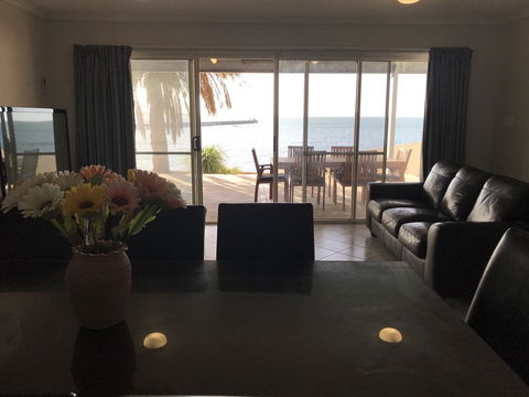 Beachside & Jetty View Apartment 6 - Captain\'s Apt - Accommodation Brunswick Heads 31