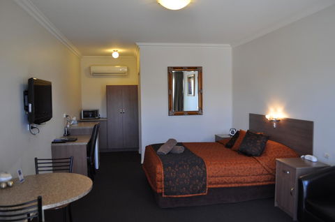 Augusta Courtyard Motel - Accommodation Brunswick Heads 0