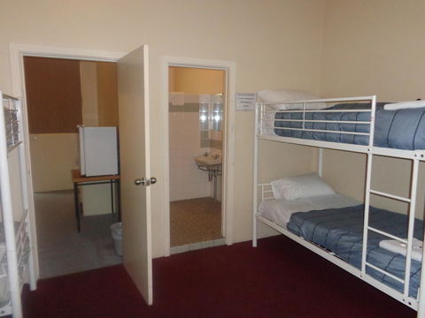 Adelaide Backpackers And Travellers Inn - Accommodation Brunswick Heads 4