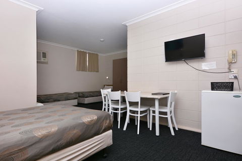 Motel Poinsettia - Accommodation Brunswick Heads 24