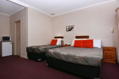 Motel Poinsettia - Accommodation Brunswick Heads 4