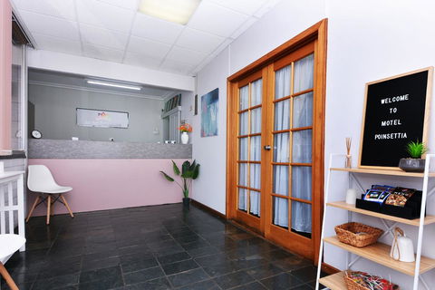 Motel Poinsettia - Accommodation Brunswick Heads 1