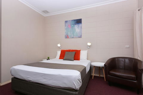 Motel Poinsettia - Accommodation Brunswick Heads 0
