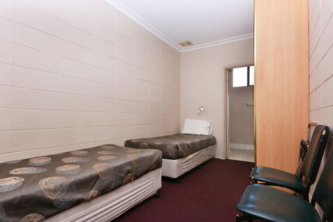 Motel Poinsettia - Accommodation Brunswick Heads 22