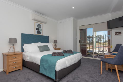 Jurien Bay Motel Apartments - Accommodation Brunswick Heads 14