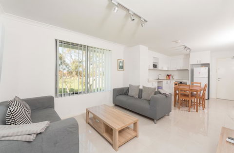 Yaran Suites - Accommodation Brunswick Heads 1