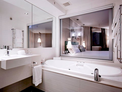 Crown Promenade Perth - Accommodation Brunswick Heads 4
