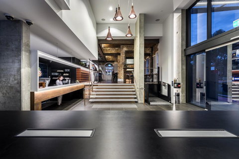 Holiday Inn West Perth, An IHG Hotel - Accommodation Brunswick Heads 4