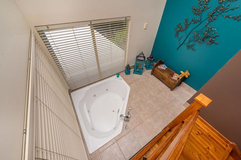 Chimes Spa Retreat - Accommodation Brunswick Heads 11