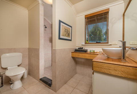 Chimes Spa Retreat - Accommodation Brunswick Heads 18