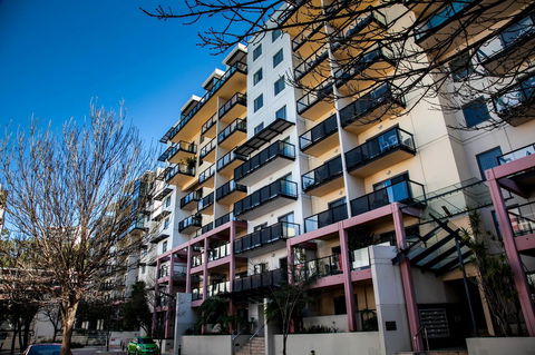 Perth Short Stays - Accommodation Brunswick Heads 0