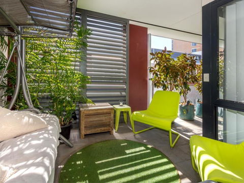 Home Apartment - Perth City Centre - Free WiFi - Accommodation Brunswick Heads 2