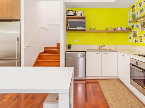 Home Apartment - Perth City Centre - Free WiFi - Accommodation Brunswick Heads 9