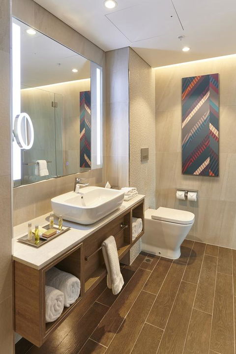 Doubletree By Hilton Perth Northbridge - Accommodation Brunswick Heads 13
