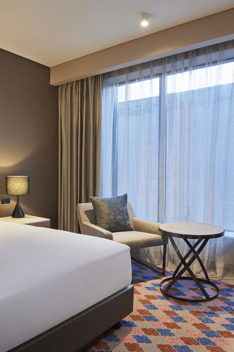 Doubletree By Hilton Perth Northbridge - Accommodation Brunswick Heads 3