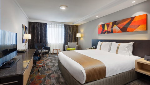 Holiday Inn Perth City Centre, An IHG Hotel - Accommodation Brunswick Heads 1