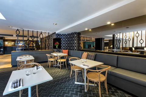Oaks Perth Hotel - Accommodation Brunswick Heads 41