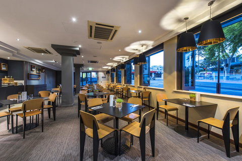 Mantra On Hay Perth - Accommodation Brunswick Heads 6