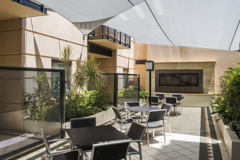 Mantra On Hay Perth - Accommodation Brunswick Heads 18