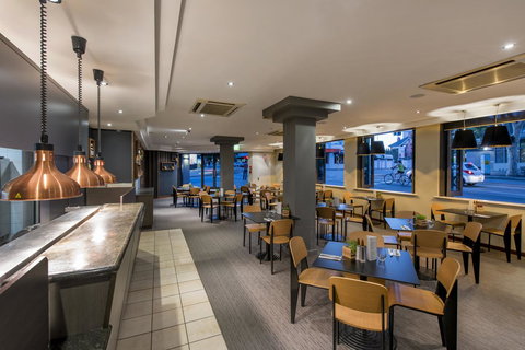 Mantra On Hay Perth - Accommodation Brunswick Heads 5