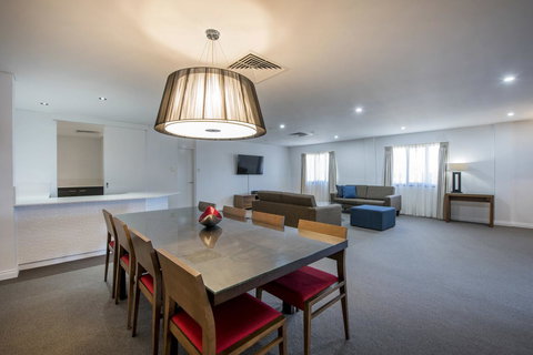 Mantra On Hay Perth - Accommodation Brunswick Heads 16