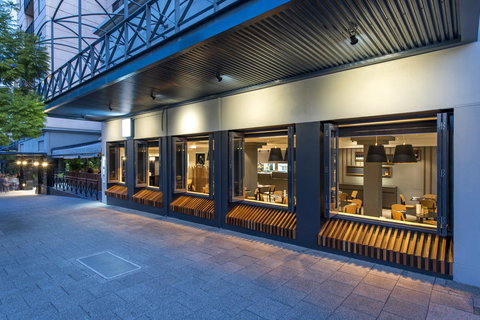 Mantra On Hay Perth - Accommodation Brunswick Heads 17