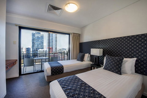 Mantra On Hay Perth - Accommodation Brunswick Heads 13