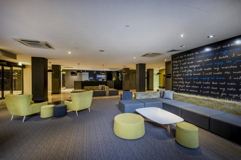 Mantra On Hay Perth - Accommodation Brunswick Heads 19