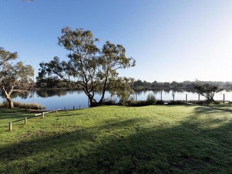 Swan River Hotel - Accommodation Brunswick Heads 25