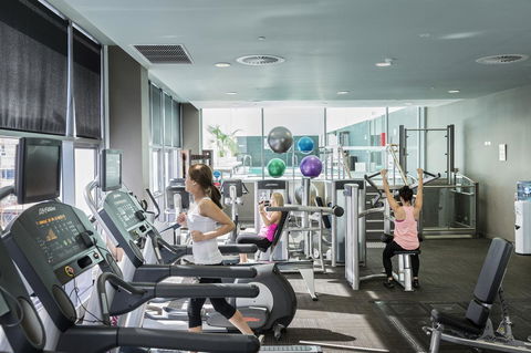 Fraser Suites Perth - Accommodation Brunswick Heads 2
