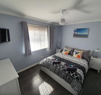 Ocean Beach Chalet 18