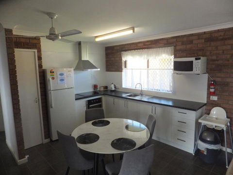 Ocean Beach Chalet 18 - Accommodation Brunswick Heads 16