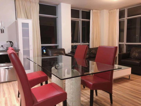 Centre Of Perth Whole Apartment W/view&spa&pool&wifi - Accommodation Brunswick Heads 2