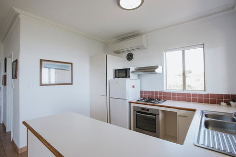 Canal Rocks Beachfront Apartments - Accommodation Brunswick Heads 10