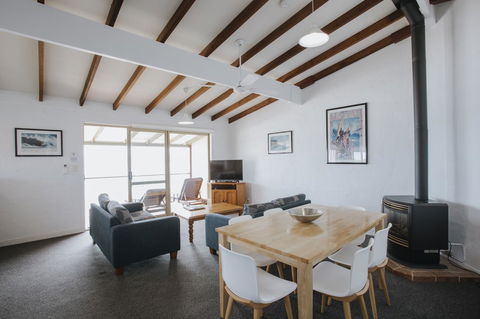 Canal Rocks Beachfront Apartments - Accommodation Brunswick Heads 22