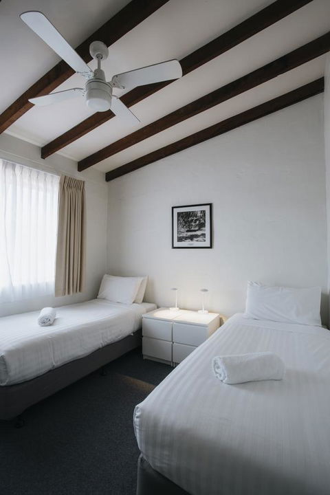 Canal Rocks Beachfront Apartments - Accommodation Brunswick Heads 12
