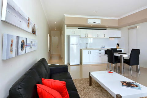 Bunbury Seaview Apartments - Accommodation Brunswick Heads 6