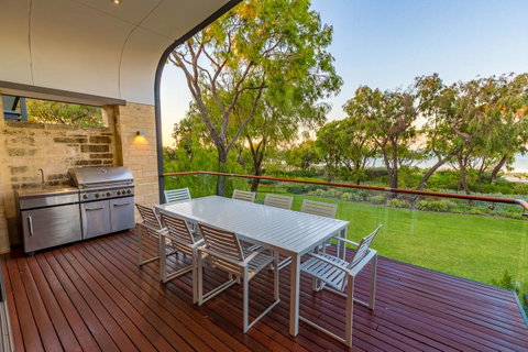 Aqua Resort Busselton - Accommodation Brunswick Heads 3