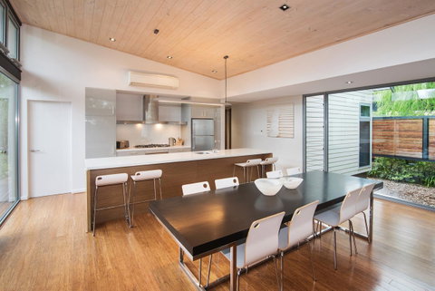 Aqua Resort Busselton - Accommodation Brunswick Heads 2