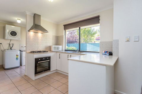 Country Comfort Perth - Accommodation Brunswick Heads 14