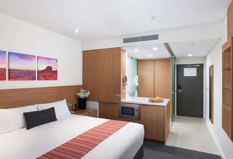 Country Comfort Perth - Accommodation Brunswick Heads 4