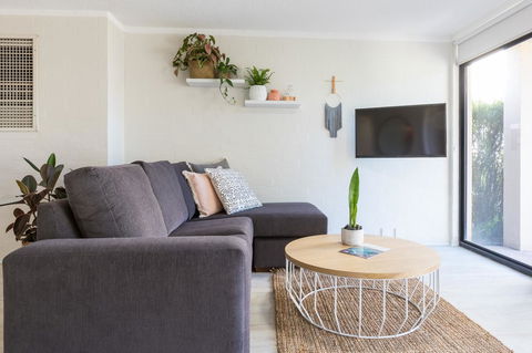 Number 72 Kalbarri Riverview Apartments - Accommodation Brunswick Heads 1