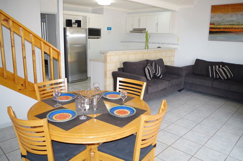 Kalbarri Blue Ocean Villas - Accommodation Brunswick Heads 3