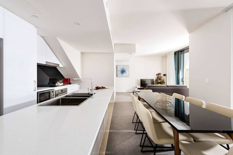 Ramada By Wyndham VetroBlu Scarborough Beach - Accommodation Brunswick Heads 15