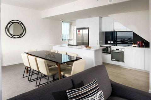 Ramada By Wyndham VetroBlu Scarborough Beach - Accommodation Brunswick Heads 14